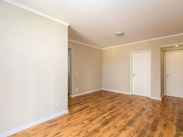 Apartamento 3 quartos e 4 banheiros, para alugar, no bairro Bigorrilho em Curitiba