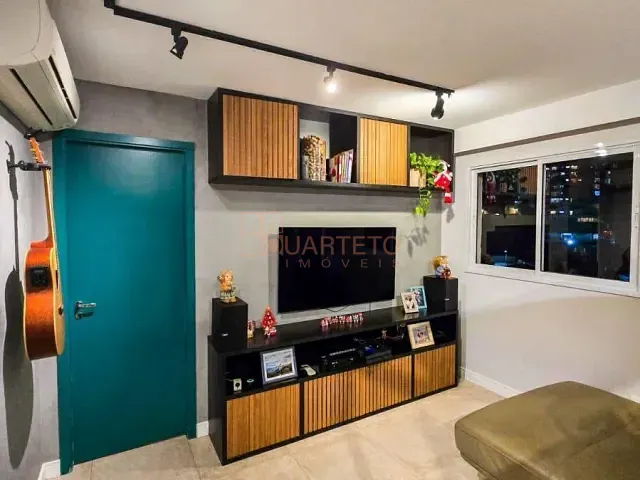 Apartamento 1 quarto e 2 banheiros, à venda, no bairro Vila Anglo Brasileira em São Paulo