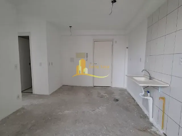Apartamento 2 quartos e 1 banheiro, à venda, no bairro Vila Ré em São Paulo