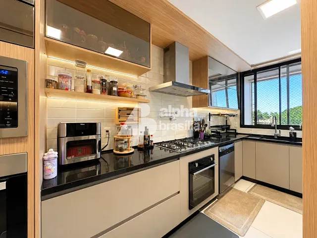 Apartamento 4 quartos e 5 banheiros, à venda, no bairro Setor Noroeste em Brasília