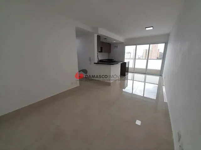Apartamento 2 quartos e 2 banheiros, para alugar, no bairro Jardim em Santo André