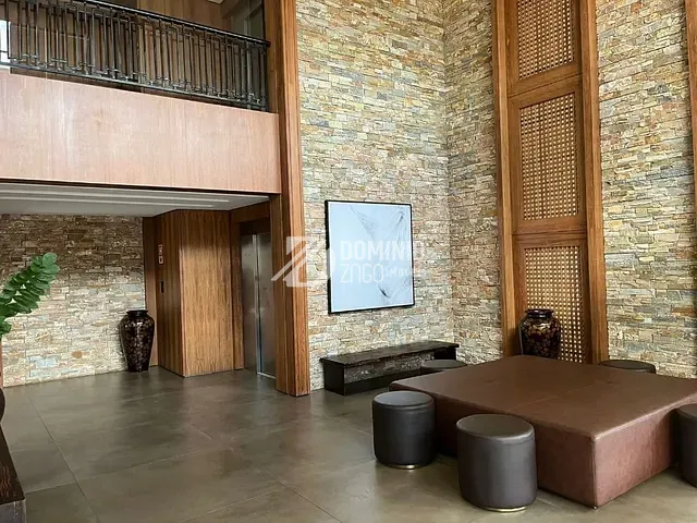 Apartamento com 429m² 4 quartos e 6 banheiros, à venda, no bairro São Sebastião em Uberaba