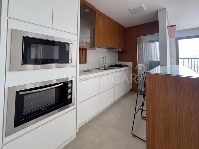 Apartamento 2 quartos e 2 banheiros, para alugar, no bairro Recife em Tubarão