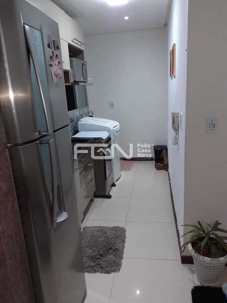Apartamento à venda com 2 quartos, 40m² - Foto 4