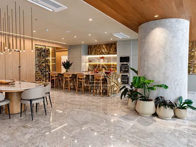 Apartamento 4 quartos e 4 banheiros, à venda, no bairro Jardim Goiás em Goiânia