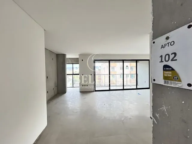 Apartamento 3 quartos e 4 banheiros, à venda, no bairro Canto Grande em Bombinhas