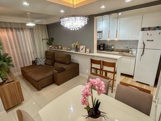Apartamento com 58m² 2 quartos e 2 banheiros, à venda, no bairro Glória em Macaé