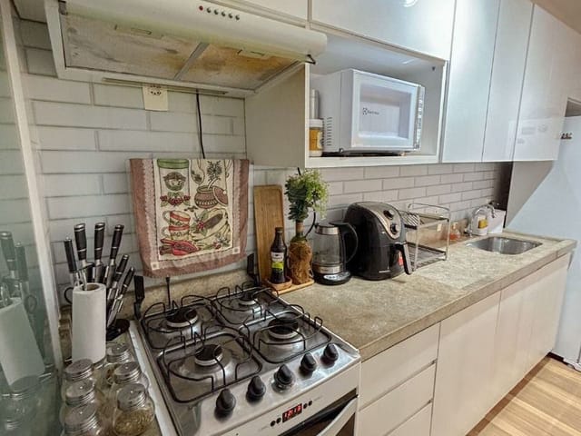 Apartamento com 58m² 2 quartos e 2 banheiros, à venda, no bairro Glória em Macaé