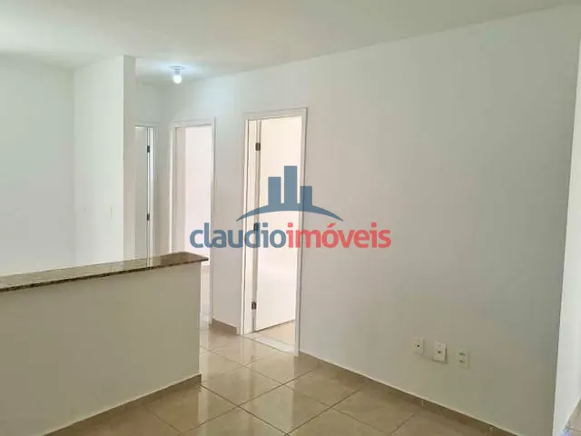Apartamento 2 quartos e 1 banheiro, para alugar, no bairro Três Poços em Volta Redonda
