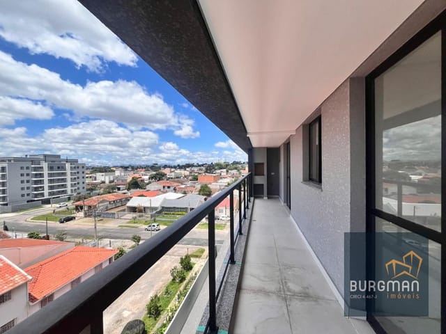 Apartamento 2 quartos e 2 banheiros, para alugar, no bairro Água Verde em Curitiba