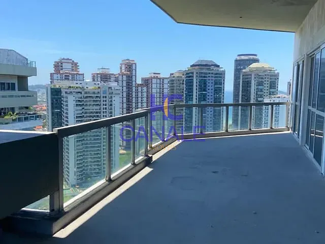 Apartamento com 800m² 4 quartos e 5 banheiros, à venda, no bairro Barra da Tijuca em Rio de Janeiro
