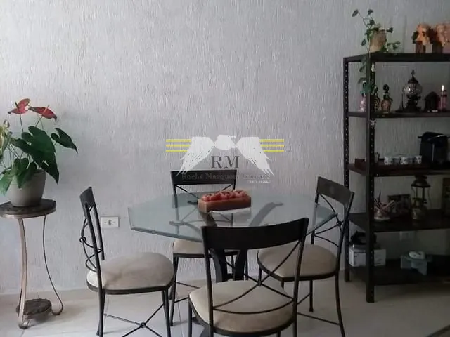 Apartamento com 120m² 3 quartos e 2 banheiros, à venda, no bairro Pitangueiras em Guarujá