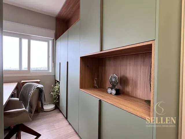 Apartamento com 106m² 3 quartos e 2 banheiros, à venda, no bairro Teresópolis em Porto Alegre