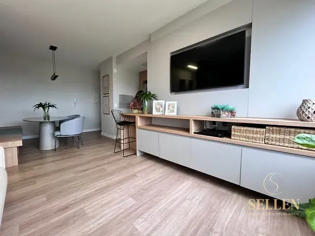 Apartamento com 106m² 3 quartos e 2 banheiros, à venda, no bairro Teresópolis em Porto Alegre