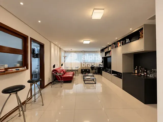 Cobertura / Penthouse 2 quartos e 2 banheiros, à venda, no bairro Asa Norte em Brasília
