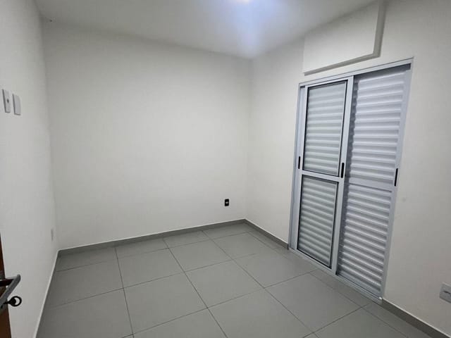 Apartamento 2 quartos e 1 banheiro, para alugar, no bairro Vila Regente Feijó em São Paulo