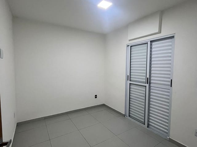 Apartamento 2 quartos e 1 banheiro, para alugar, no bairro Vila Regente Feijó em São Paulo