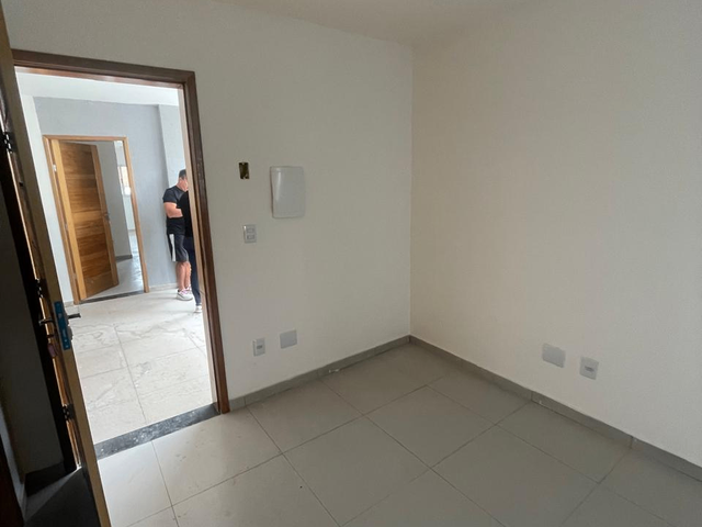 Apartamento 2 quartos e 1 banheiro, para alugar, no bairro Vila Regente Feijó em São Paulo