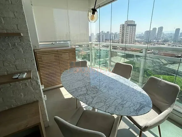 Apartamento 1 quarto e 1 banheiro, à venda, no bairro Barra Funda em São Paulo