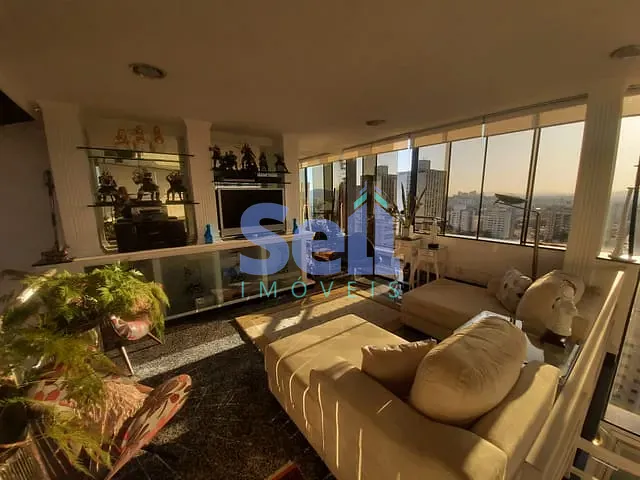 Cobertura / Penthouse com 500m² 4 quartos e 4 banheiros, à venda, no bairro Perdizes em São Paulo