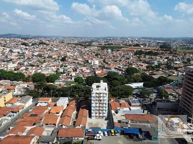 Apartamento 2 quartos e 2 banheiros, à venda, no bairro Jardim Alvinópolis em Atibaia