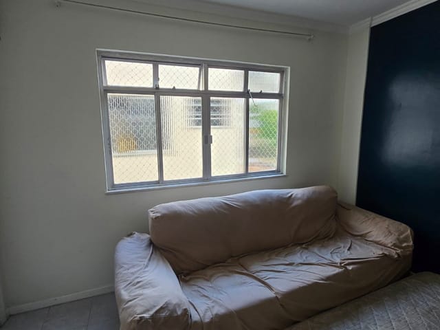 Apartamento com 74m² 2 quartos e 1 banheiro, à venda, no bairro Vila Valqueire em Rio de Janeiro