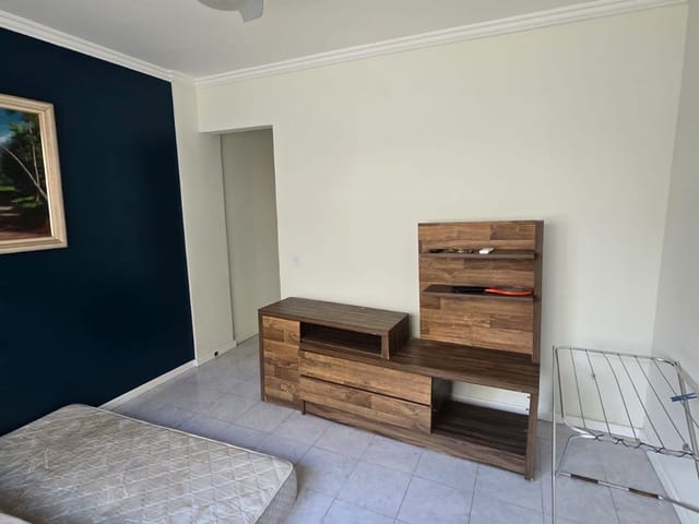 Apartamento com 74m² 2 quartos e 1 banheiro, à venda, no bairro Vila Valqueire em Rio de Janeiro