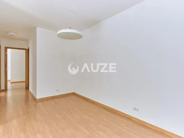Apartamento com 104m² 3 quartos e 2 banheiros, à venda, no bairro Santa Felicidade em Curitiba
