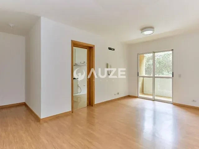 Apartamento com 104m² 3 quartos e 2 banheiros, à venda, no bairro Santa Felicidade em Curitiba