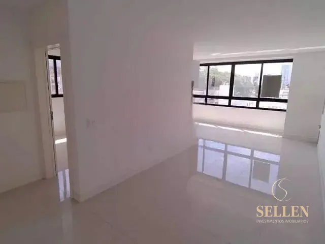 Apartamento 2 quartos e 2 banheiros, à venda, no bairro Nações em Balneário Camboriú