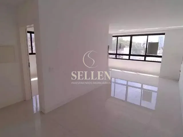 Apartamento 2 quartos e 2 banheiros, à venda, no bairro Nações em Balneário Camboriú