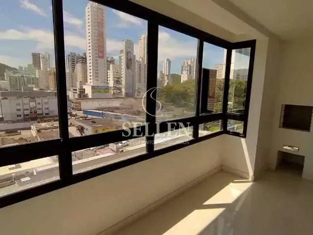 Apartamento 2 quartos e 2 banheiros, à venda, no bairro Nações em Balneário Camboriú