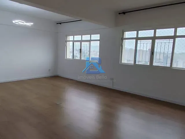 Apartamento com 138m² 3 quartos e 3 banheiros, para alugar, no bairro Centro em Itatiba