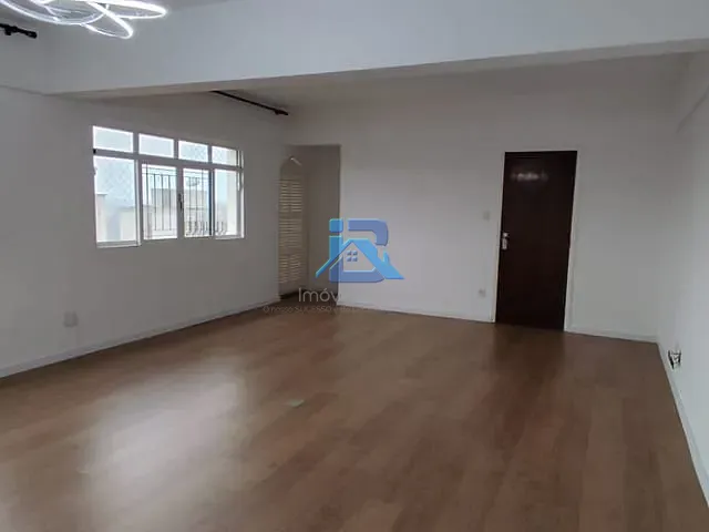 Apartamento com 138m² 3 quartos e 3 banheiros, para alugar, no bairro Centro em Itatiba