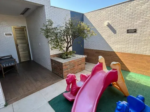 Apartamento com 267m² 3 quartos e 2 banheiros, à venda, no bairro Centro em Campos dos Goytacazes