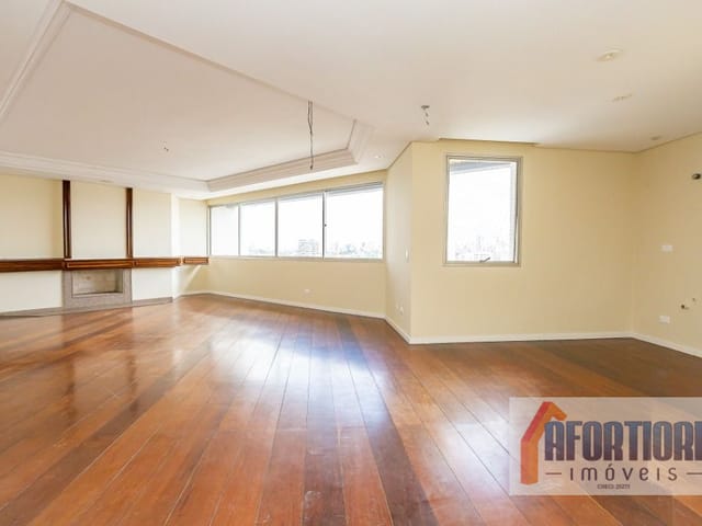Apartamento 5 quartos e 5 banheiros, à venda, no bairro Batel em Curitiba