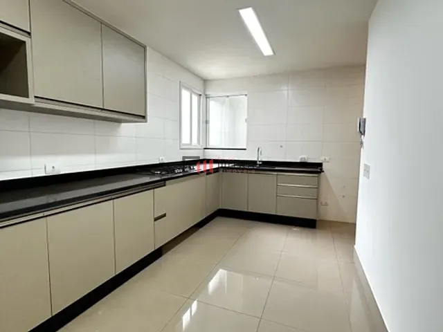Apartamento 3 quartos e 5 banheiros, à venda, no bairro Gleba Fazenda Palhano em Londrina