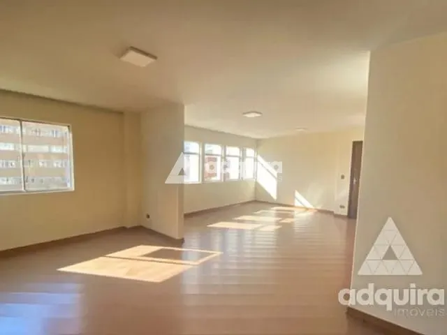 Apartamento com 150m² 3 quartos e 2 banheiros, à venda, no bairro Centro em Ponta Grossa