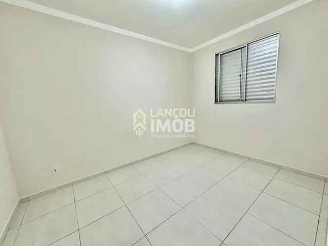 Apartamento 2 quartos e 1 banheiro, à venda, no bairro Recanto Quarto Centenário em Jundiaí