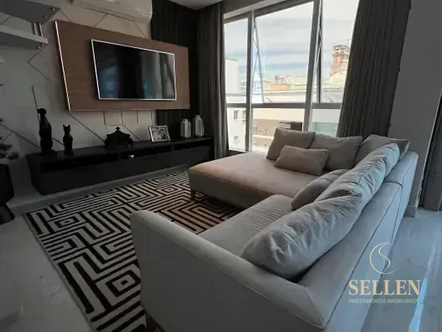 Apartamento 3 quartos e 5 banheiros, à venda, no bairro Meia Praia em Itapema