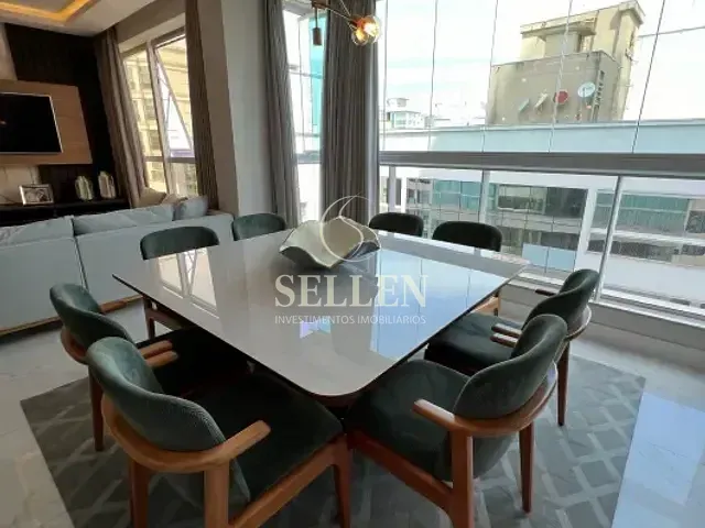 Apartamento 3 quartos e 5 banheiros, à venda, no bairro Meia Praia em Itapema