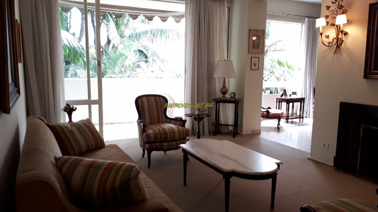 Apartamento, 3 quartos, 210 m² - Foto 1