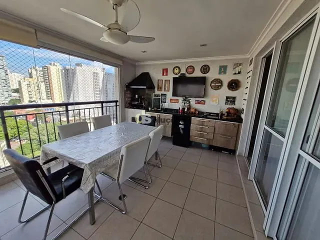 Apartamento 3 quartos e 2 banheiros, à venda, no bairro Vila Romana em São Paulo