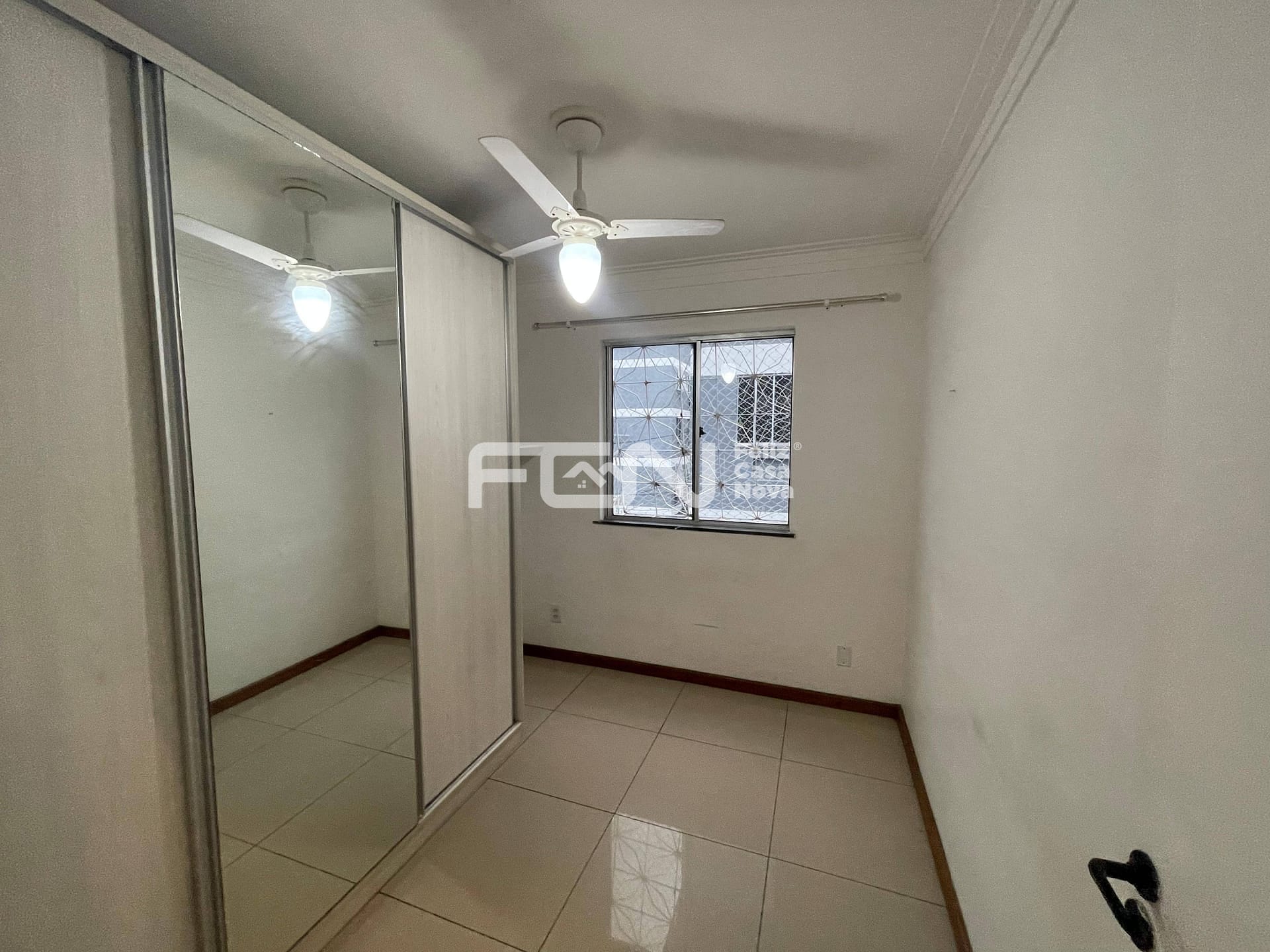 Apartamento à venda com 3 quartos, 10m² - Foto 7