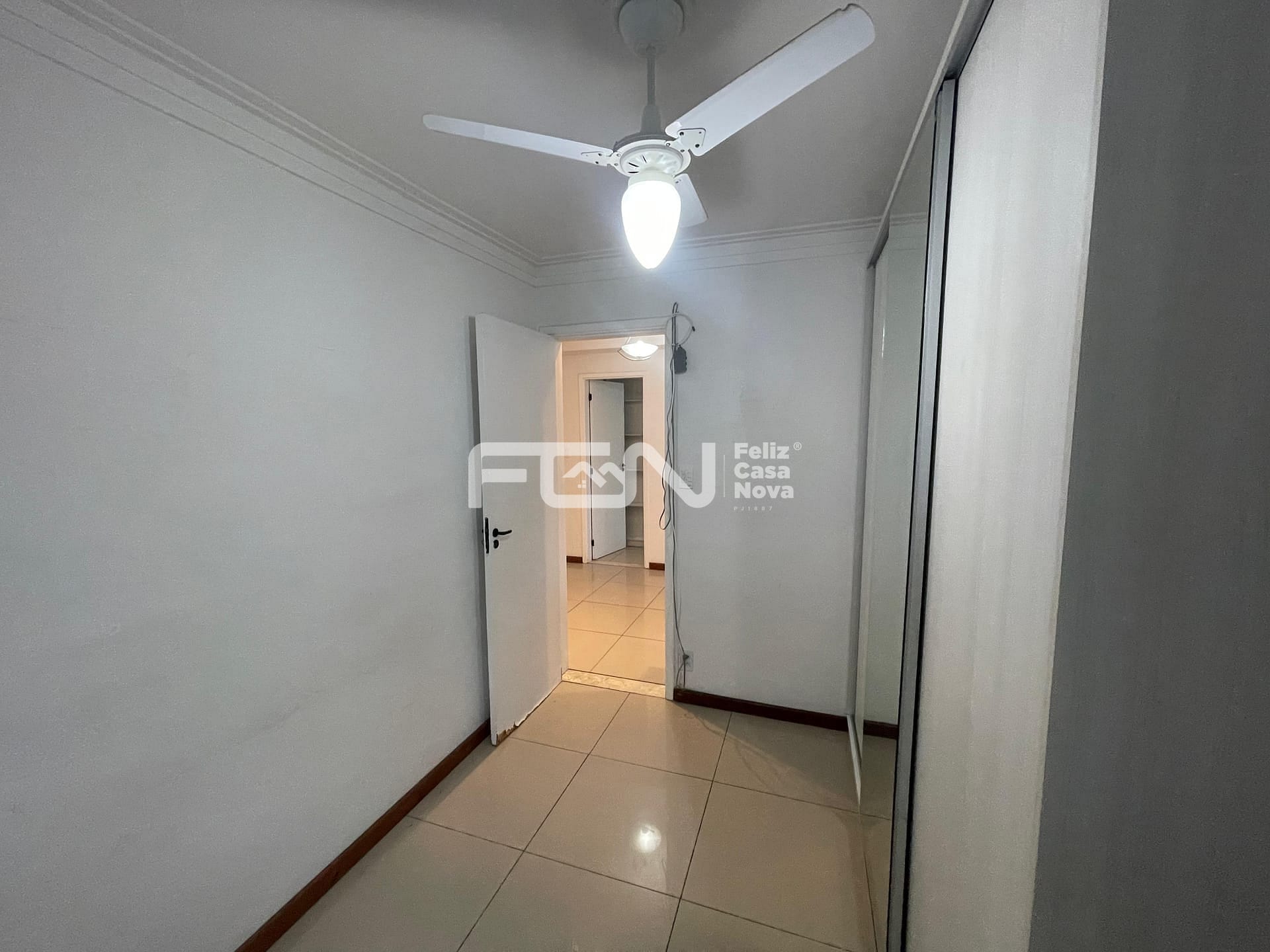 Apartamento à venda com 3 quartos, 10m² - Foto 10