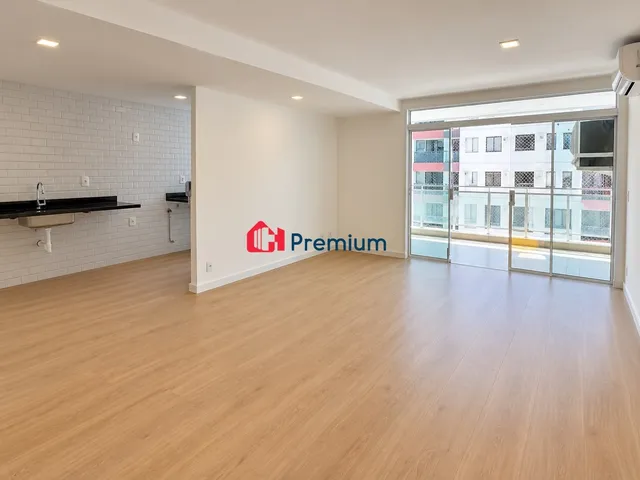 Apartamento 2 quartos e 2 banheiros, à venda, no bairro Barra da Tijuca em Rio de Janeiro