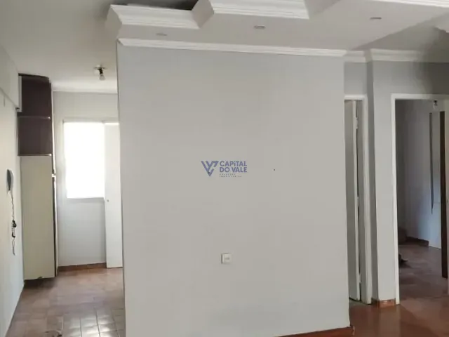 Apartamento 2 quartos e 1 banheiro, à venda, no bairro Parque Industrial em São José dos Campos