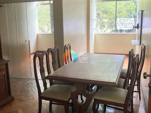 Apartamento com 70m² 2 quartos e 2 banheiros, à venda, no bairro Laranjeiras em Rio de Janeiro