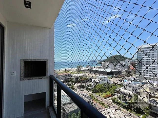 Apartamento 2 quartos e 3 banheiros, para alugar, no bairro Praia Brava de Itajaí em Itajaí