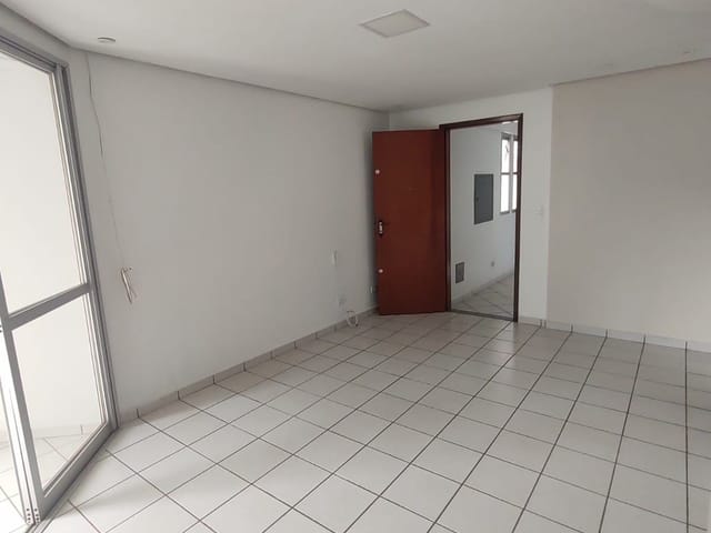 Apartamento com 78m² 3 quartos e 2 banheiros, à venda, no bairro Setor Bela Vista em Goiânia
